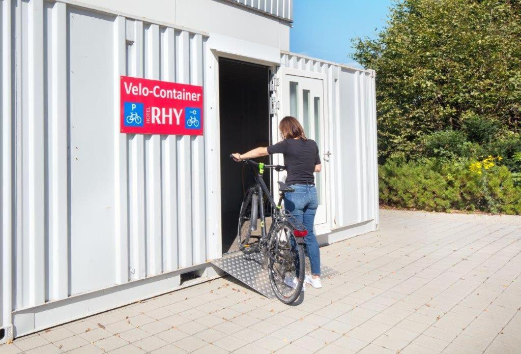 Hotel Restaurant Rhy Oberriet Exterior photo